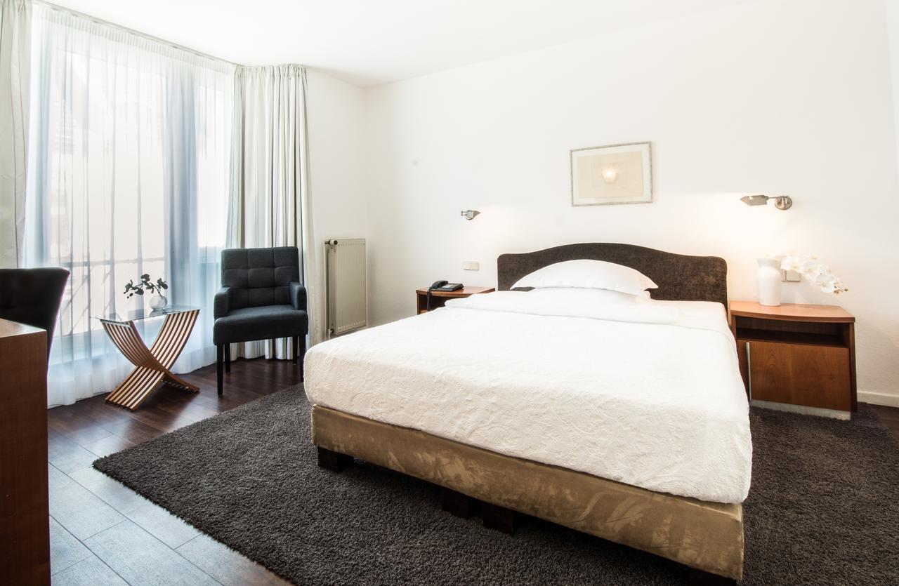 Gartenhotel Luisental มึลไฮม์ อันแดร์ รัวร์ ภายนอก รูปภาพ