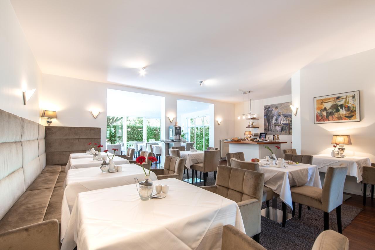Gartenhotel Luisental มึลไฮม์ อันแดร์ รัวร์ ภายนอก รูปภาพ