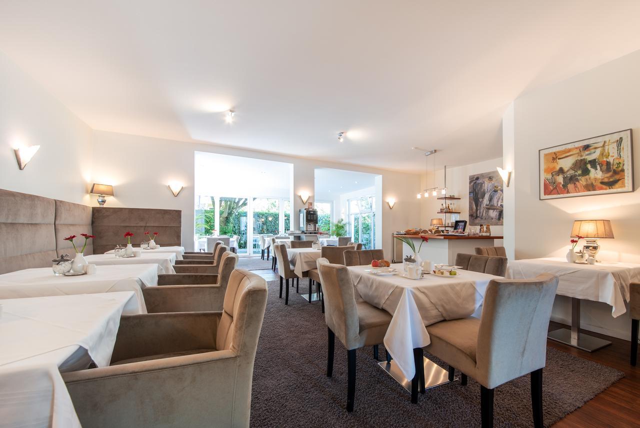 Gartenhotel Luisental มึลไฮม์ อันแดร์ รัวร์ ภายนอก รูปภาพ