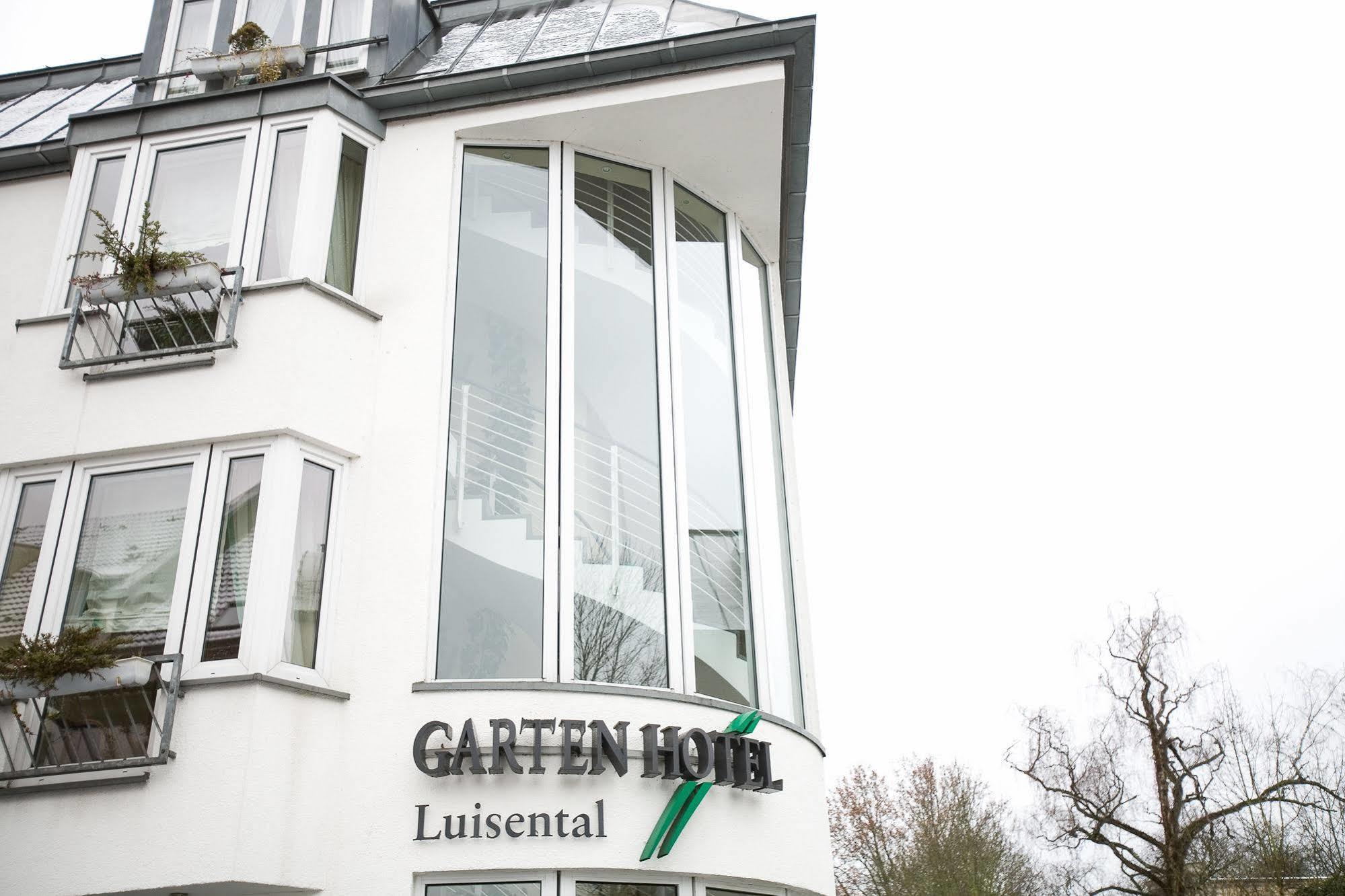 Gartenhotel Luisental มึลไฮม์ อันแดร์ รัวร์ ภายนอก รูปภาพ